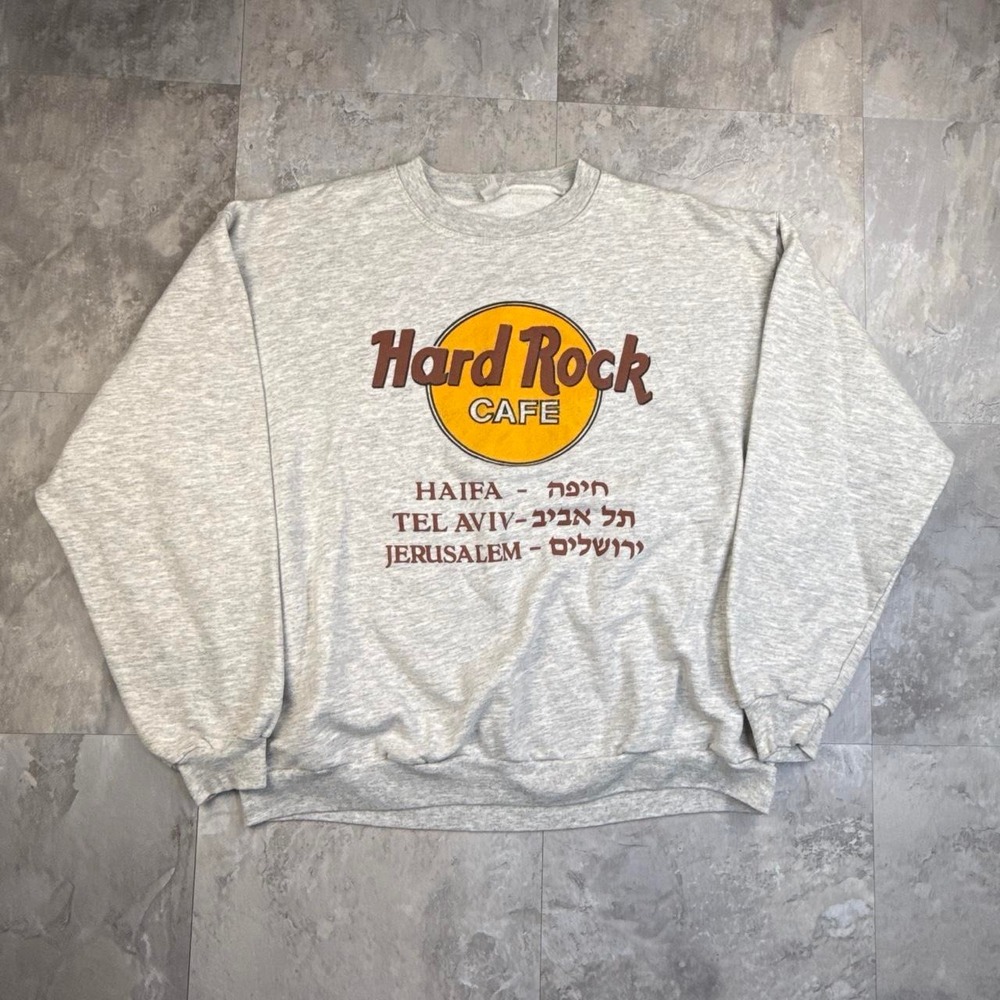Vintage gray hard rock cafe crewneck sweater cropped and boxy fit large